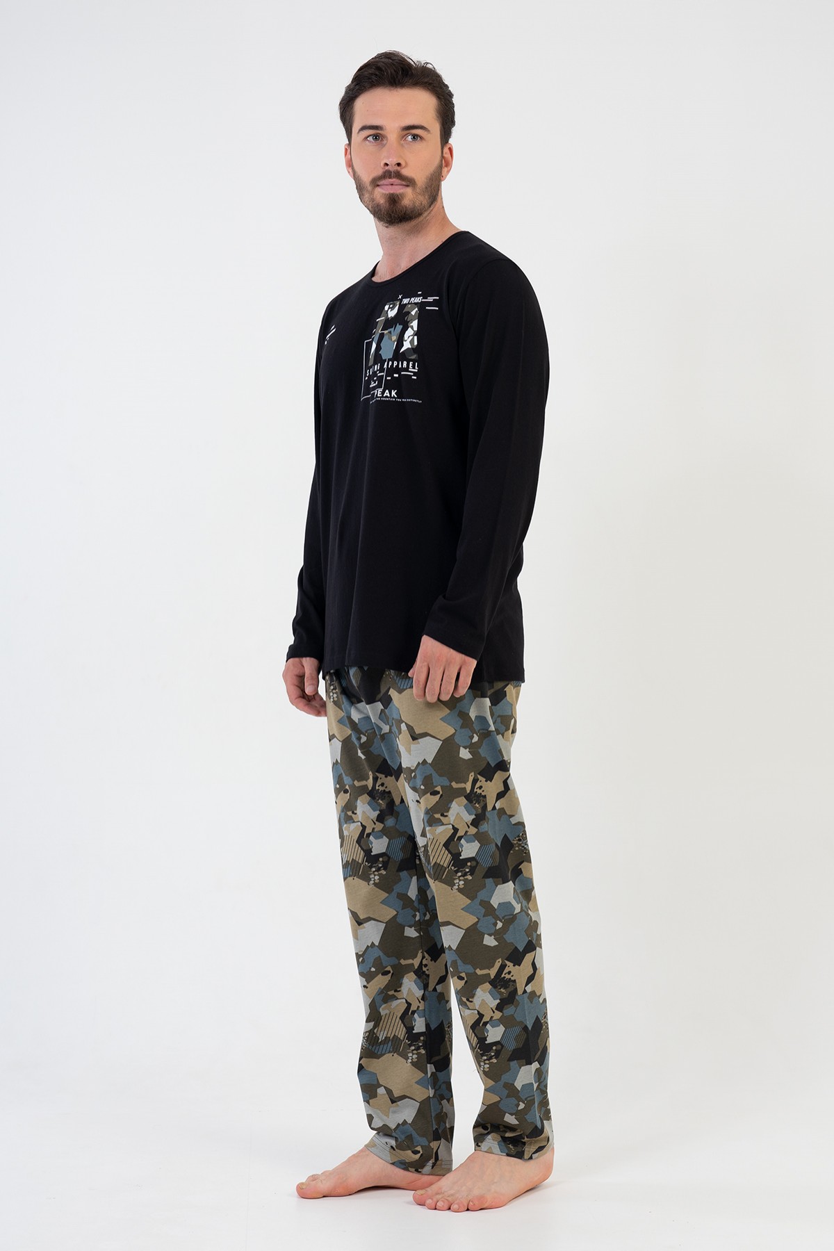 Man Peak Pyjama Set Man Peak Pyjama Set