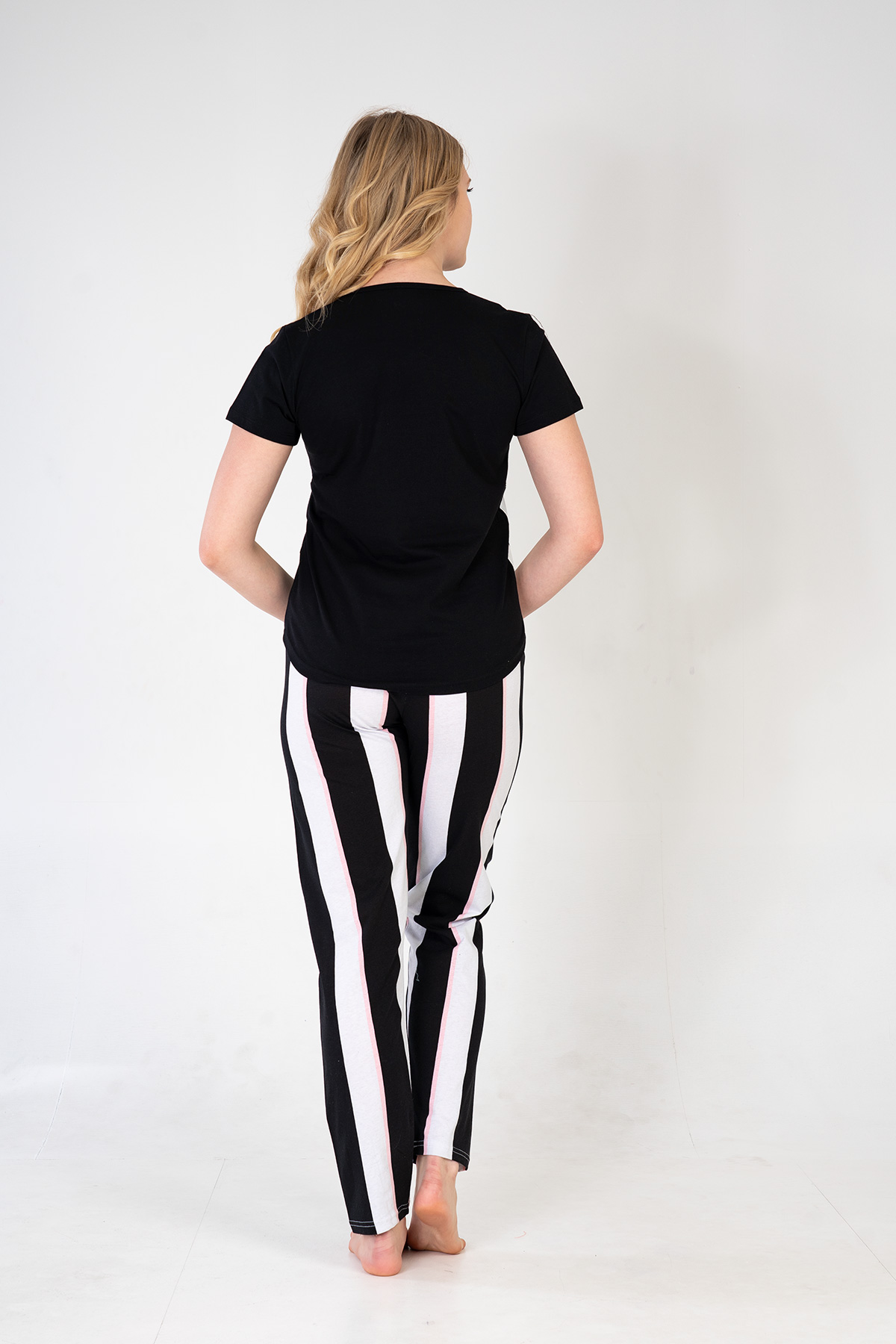 Woman Supreme Panda Short Sleeve Pyjama Set Woman Supreme Panda Short Sleeve Pyjama Set