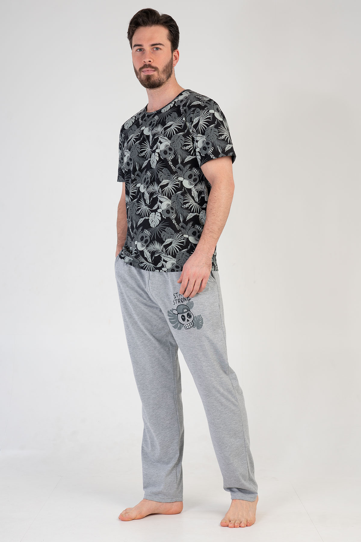 Man Stay Strong Pyjama Set Man Stay Strong Pyjama Set
