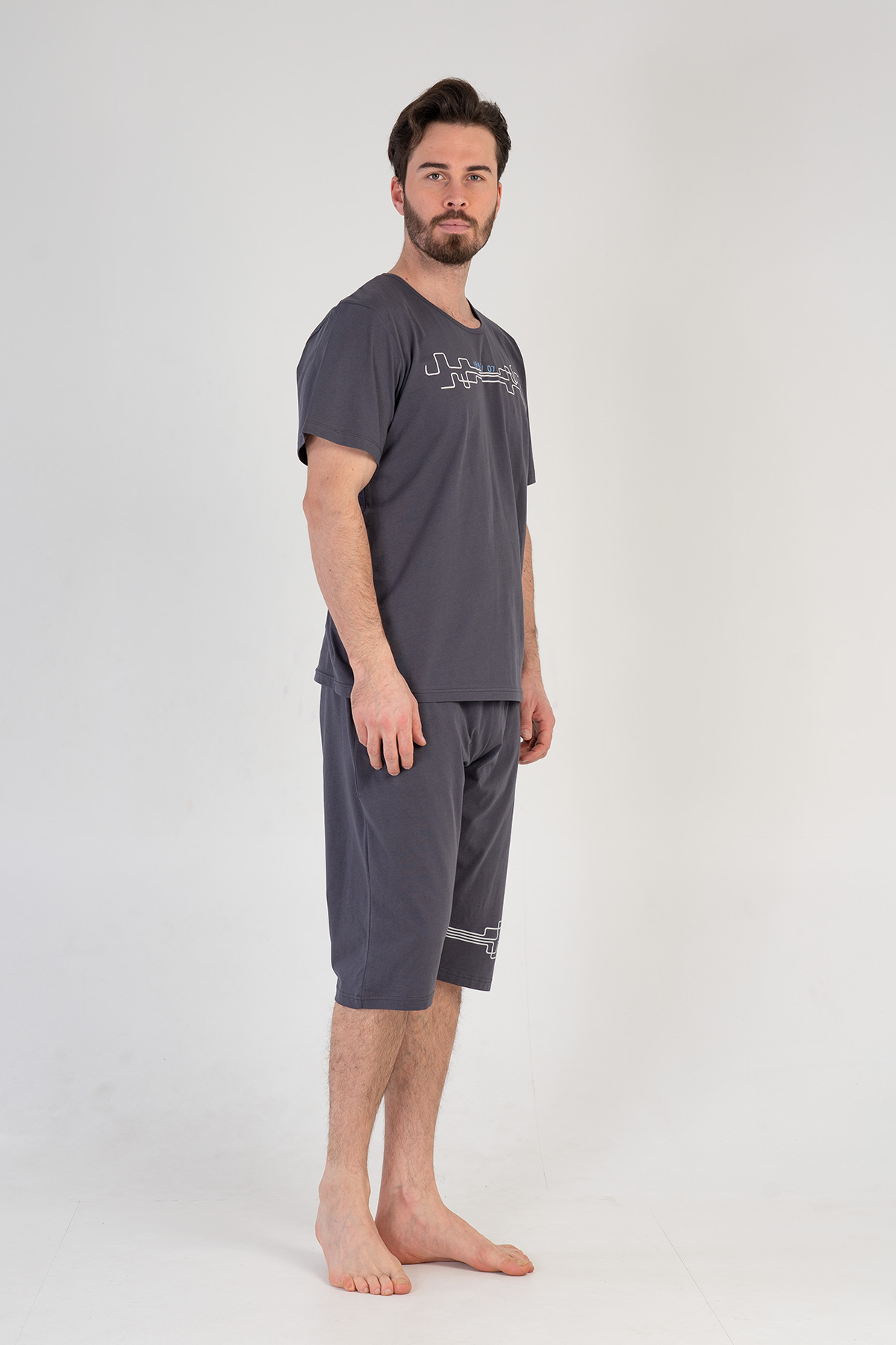 Man Supreme Mesia Capri Set Man Supreme Mesia Capri Set