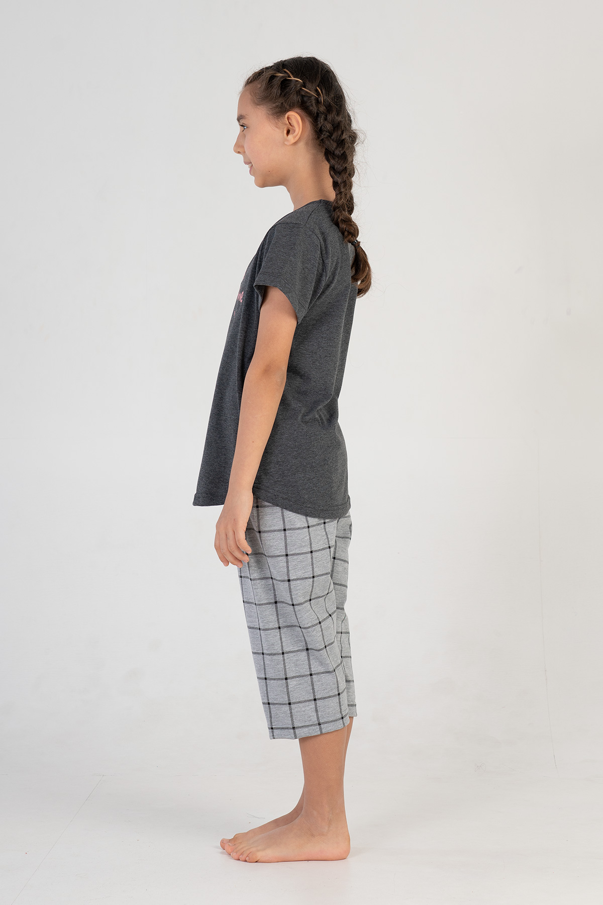 Kids' Girl Antha O Neck Capri Set Kids' Girl Antha O Neck Capri Set