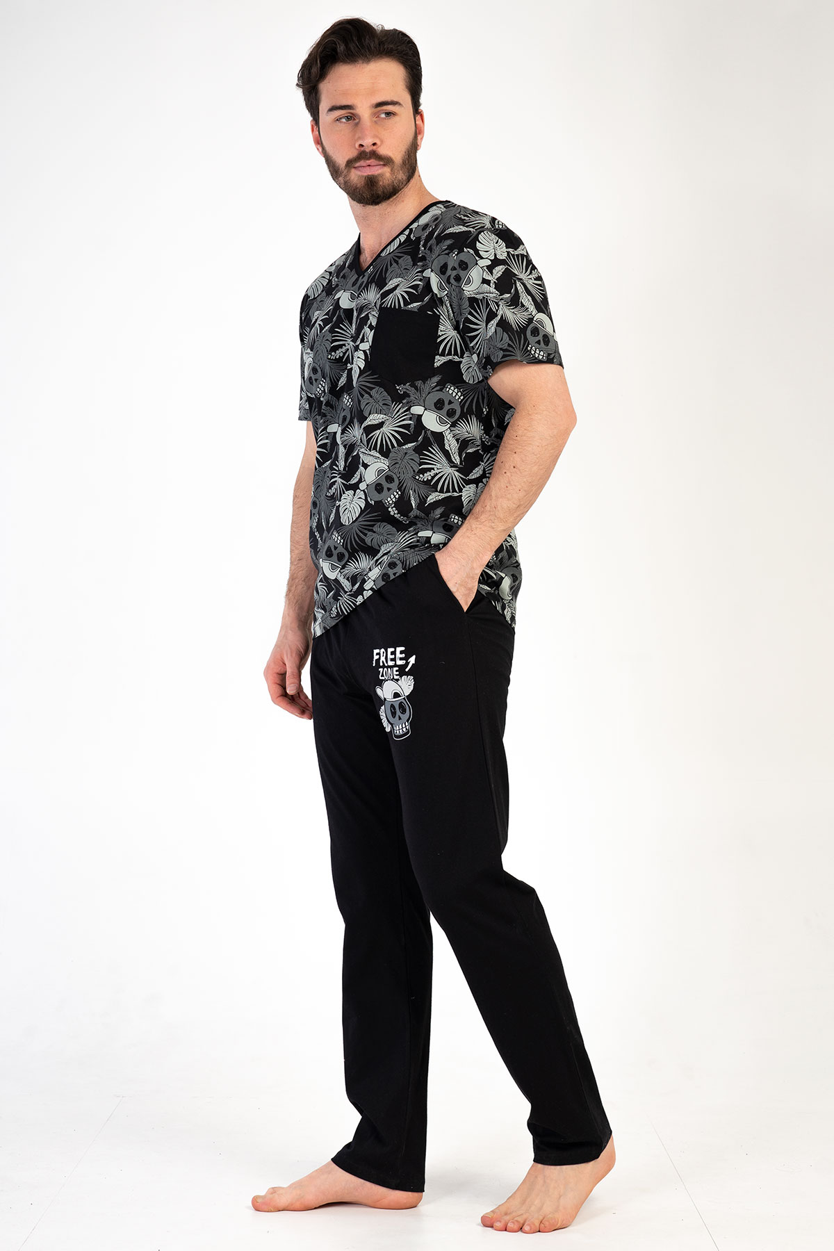 Man Free Zone Pyjama Set Man Free Zone Pyjama Set