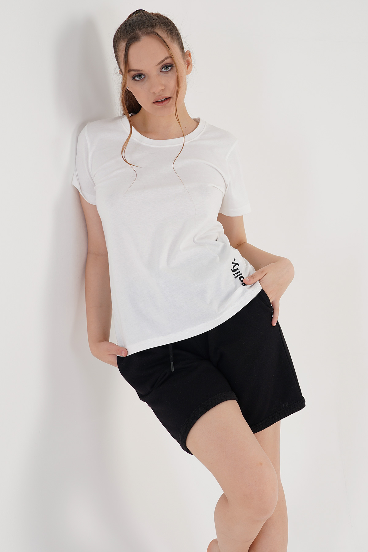 Woman Simplify Short Set Woman Simplify Short Set