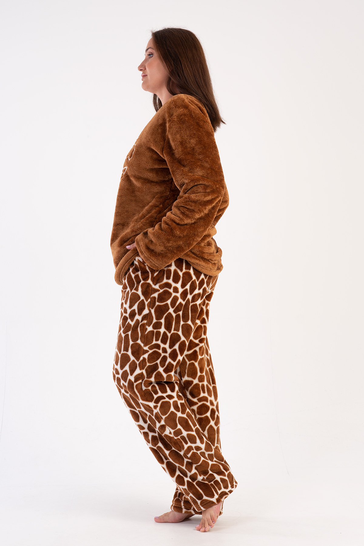 Woman Big Size Soft Fleece Chicky Pyjama Set Woman Big Size Soft Fleece Chicky Pyjama Set