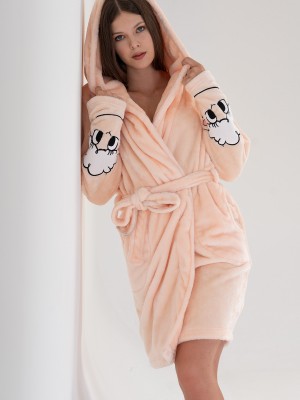 Woman Soft Pink Dressing Gown Woman Soft Pink Dressing Gown