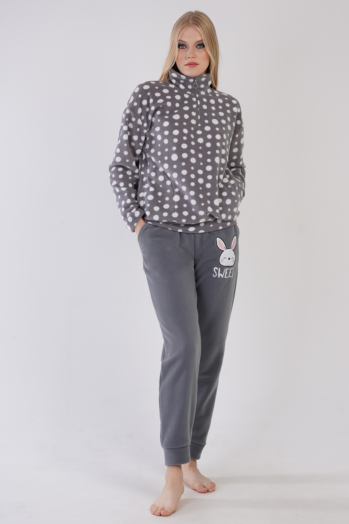 Woman Fleece Gray Sweet Pyjama Set Woman Fleece Gray Sweet Pyjama Set