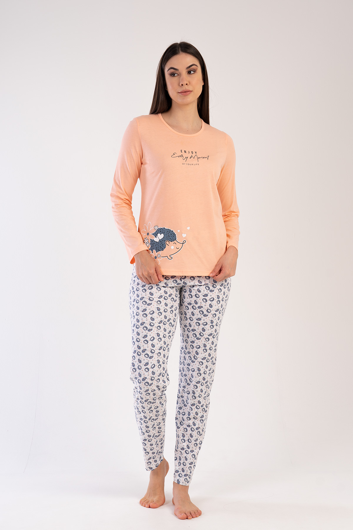 Woman Supreme Hedhedog Pattern Pyjama Set Woman Supreme Hedhedog Pattern Pyjama Set