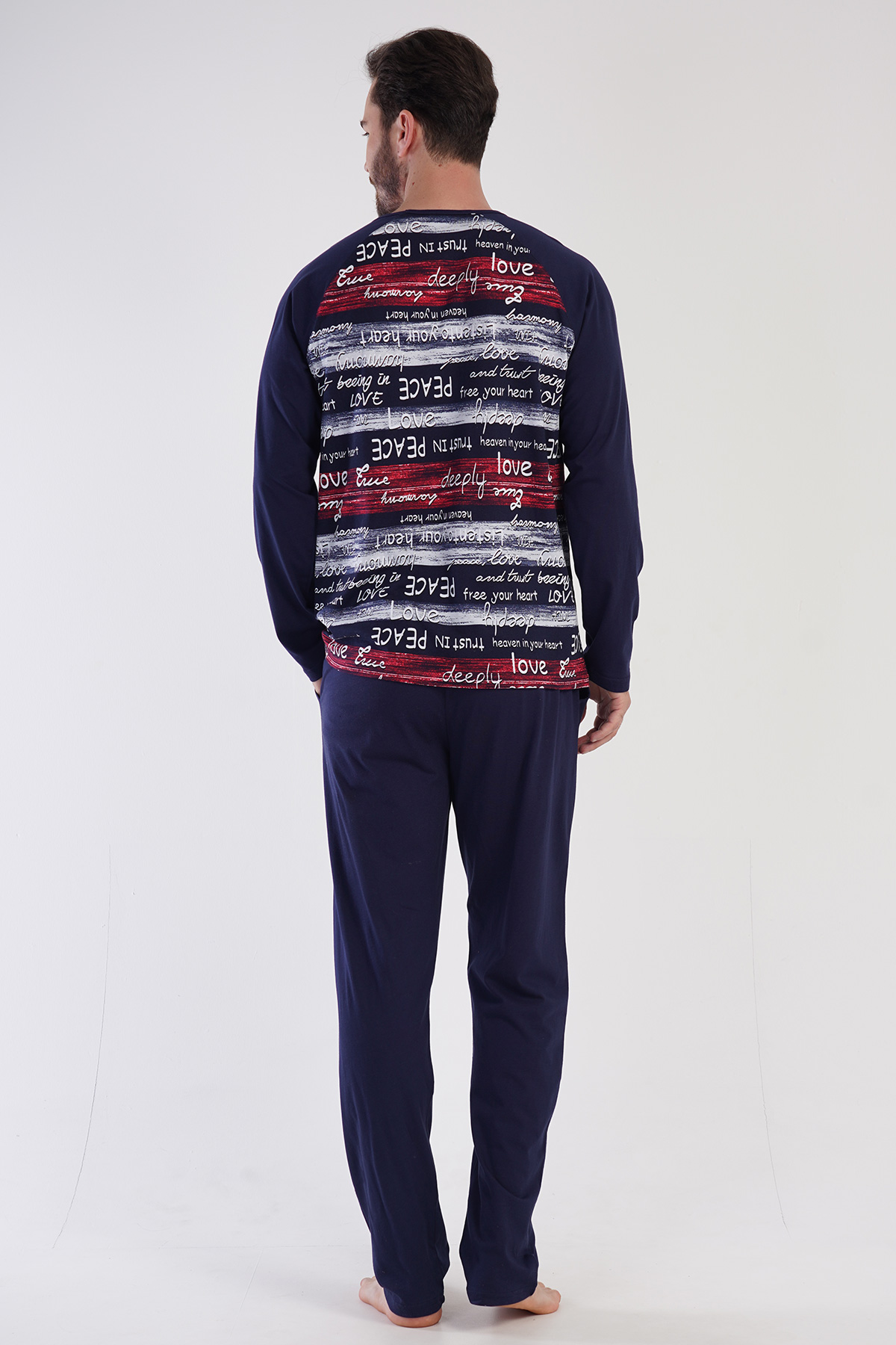 Man Supreme Peace Pocket Detail Pyjama Set Man Supreme Peace Pocket Detail Pyjama Set
