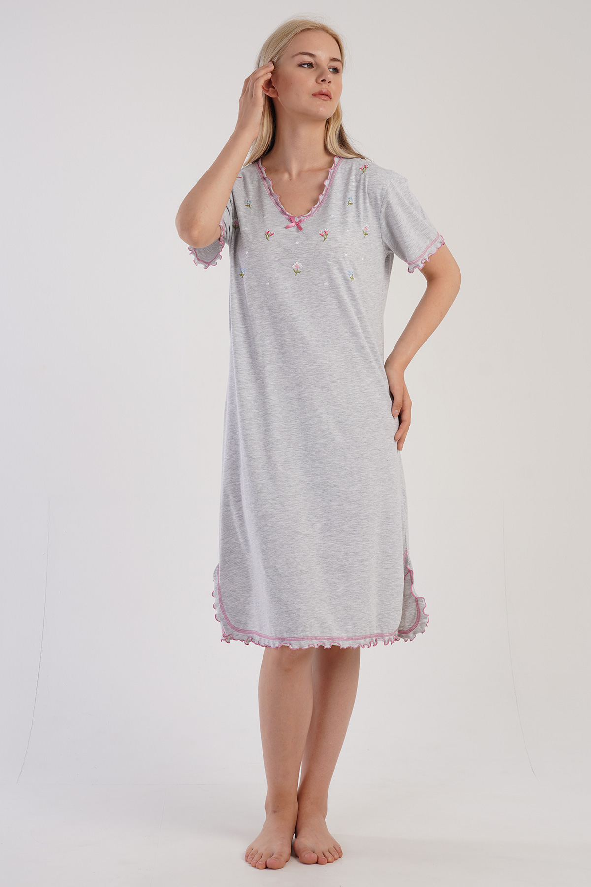 Woman Nereta Grandma Nightgown Woman Nereta Grandma Nightgown