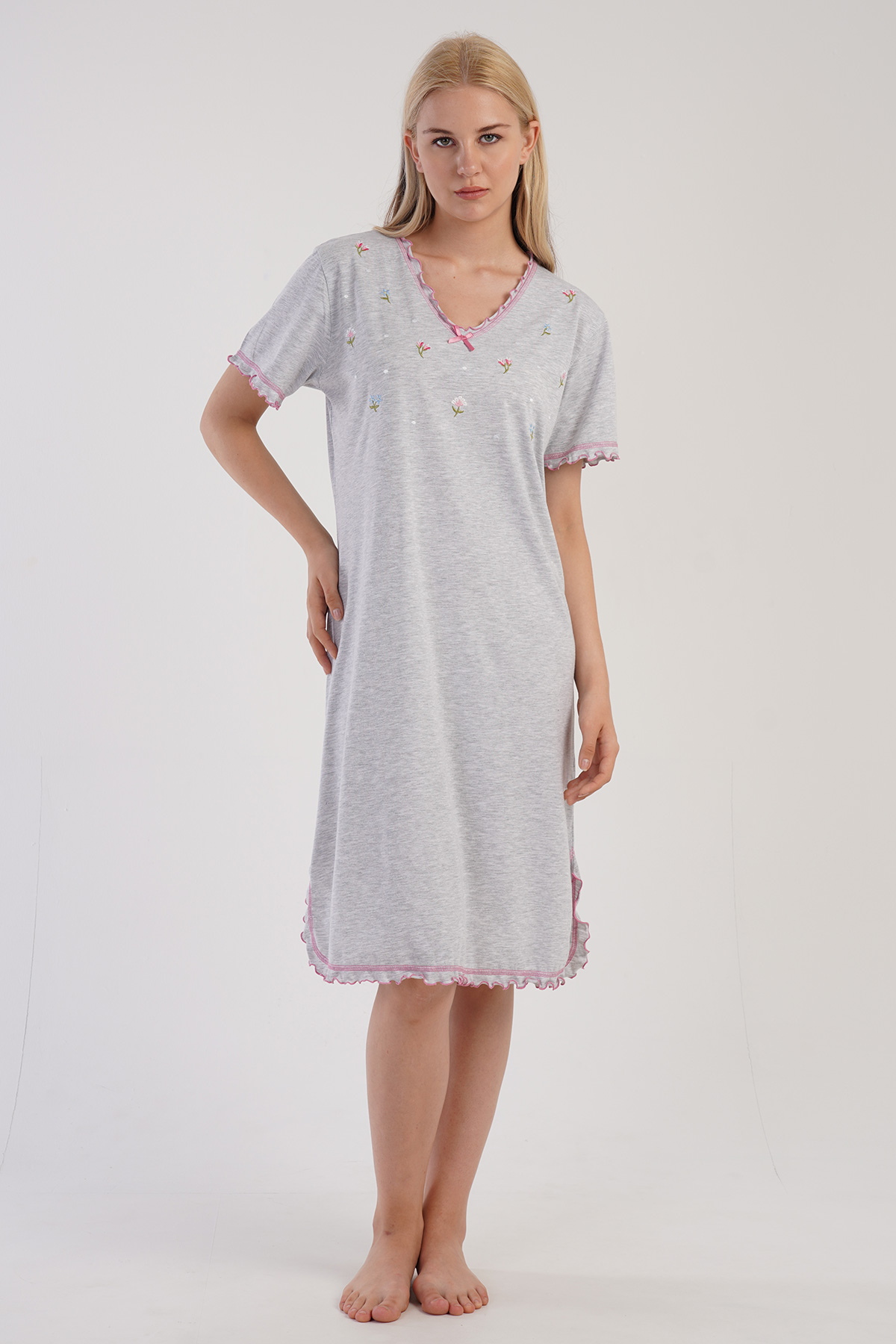 Woman Nereta Grandma Nightgown Woman Nereta Grandma Nightgown