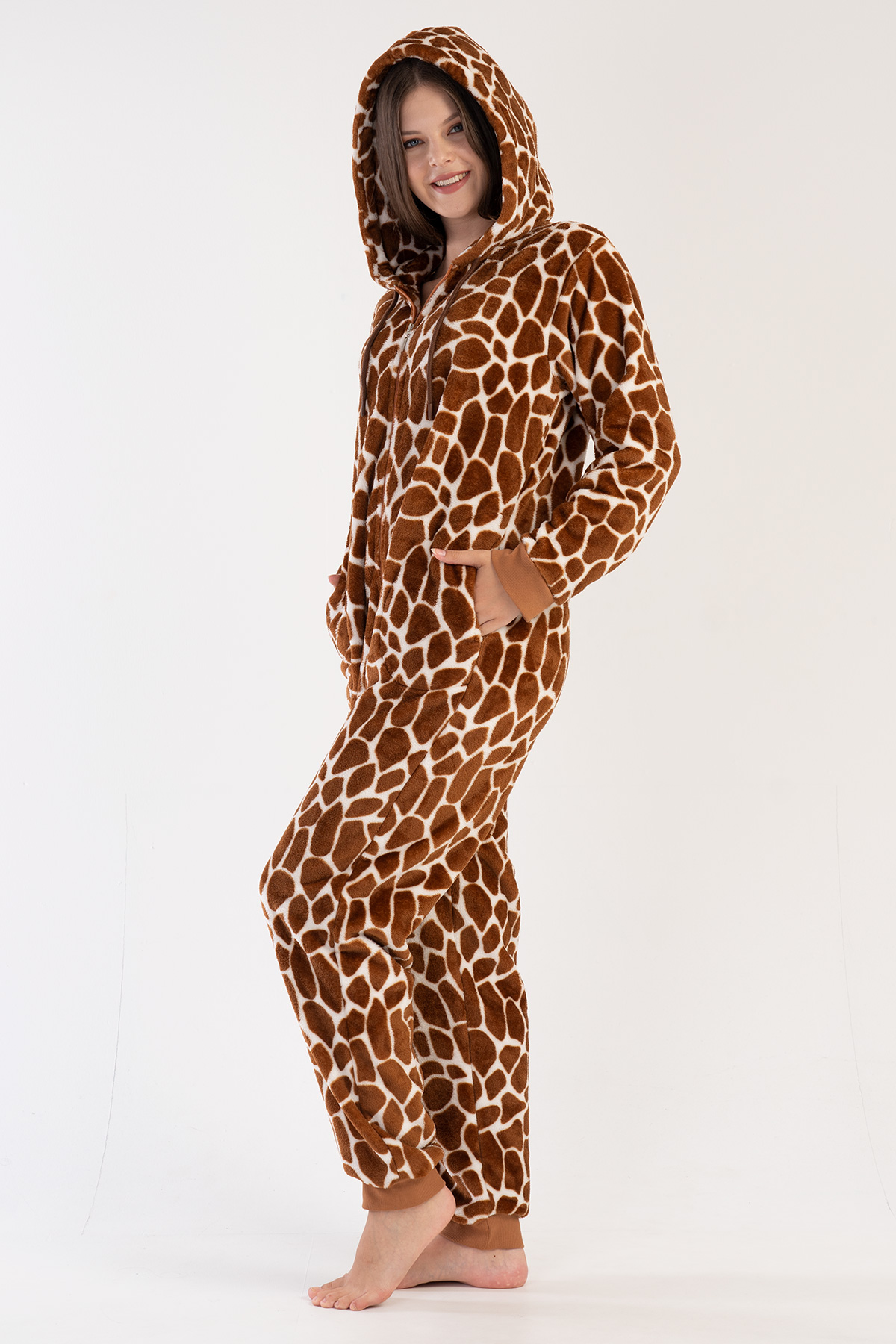 Woman Soft Fleece Leopard Jumpsuit Woman Soft Fleece Leopard Jumpsuit