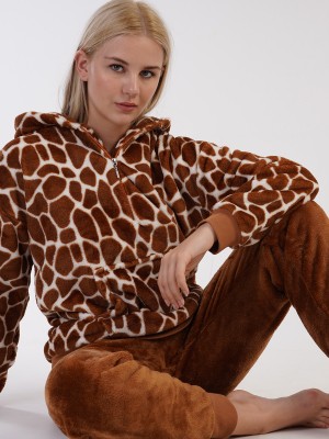 Woman Soft Brown Pyjama Set Woman Soft Brown Pyjama Set