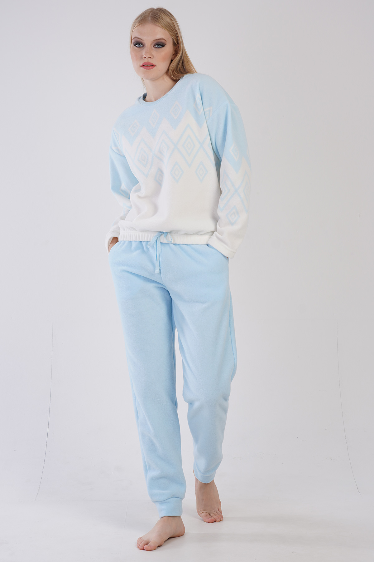 Woman Soft Blue Pyjama Set Woman Soft Blue Pyjama Set