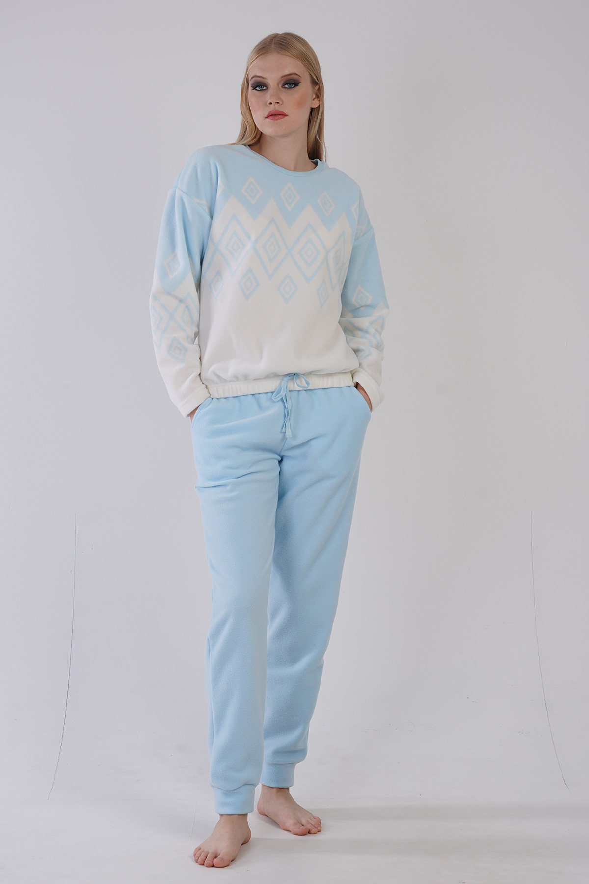 Woman Soft Blue Pyjama Set Woman Soft Blue Pyjama Set