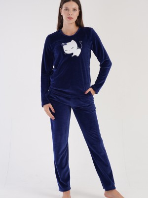 Woman Velvet Nice Pyjama Set Woman Velvet Nice Pyjama Set