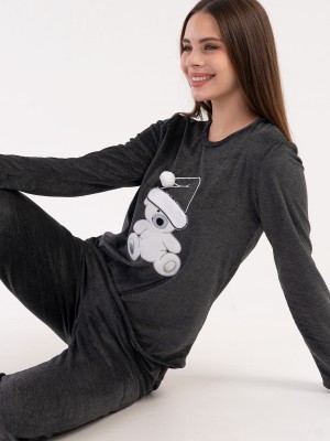 Woman Velvet Snow Pyjama Set Woman Velvet Snow Pyjama Set