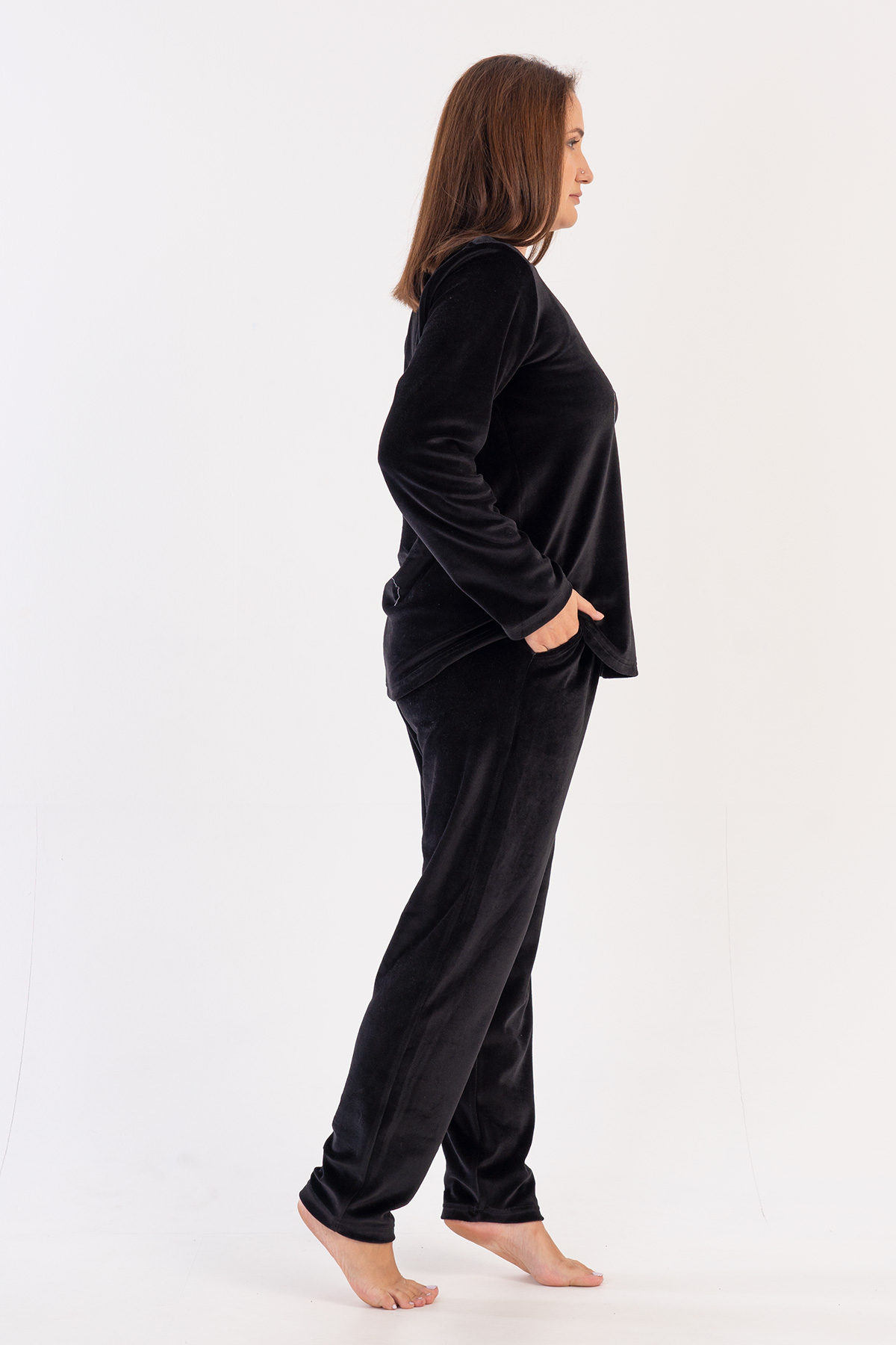Woman Big Size Black Velvet Pyjama Set Woman Big Size Black Velvet Pyjama Set