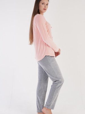 Woman Sweet Velvet Pyjama Set Woman Sweet Velvet Pyjama Set