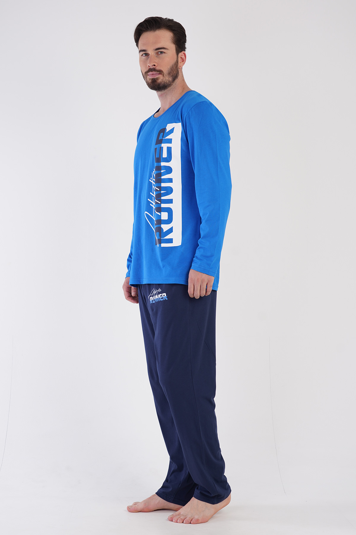 Man Runner Pyjama Set Man Runner Pyjama Set