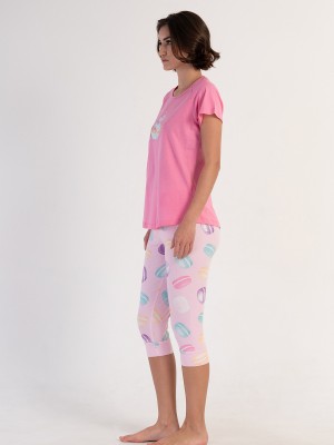 Woman Lycra Supreme Candy Capri Set Woman Lycra Supreme Candy Capri Set