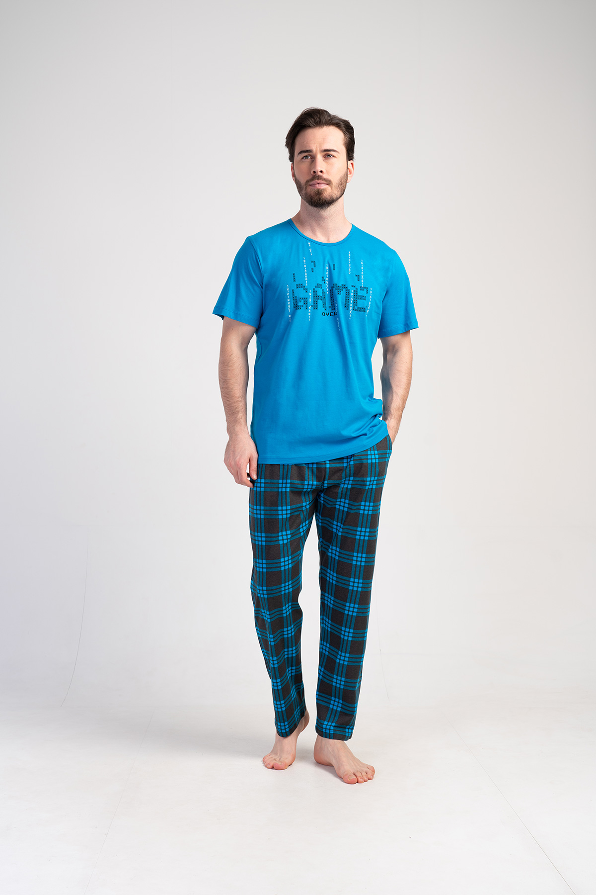 Man Gamer Supreme Pocket Detail Pyjama Set Man Gamer Supreme Pocket Detail Pyjama Set