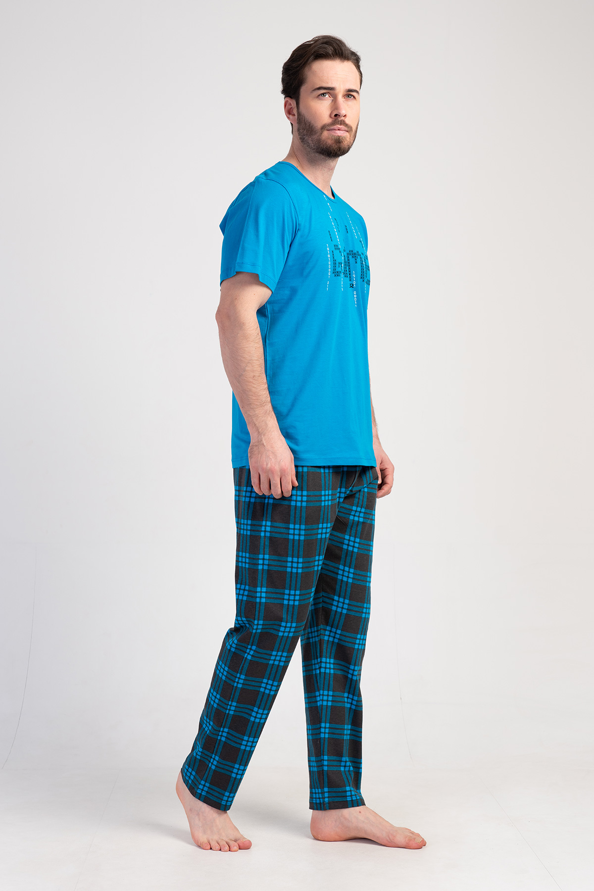 Man Gamer Supreme Pocket Detail Pyjama Set Man Gamer Supreme Pocket Detail Pyjama Set