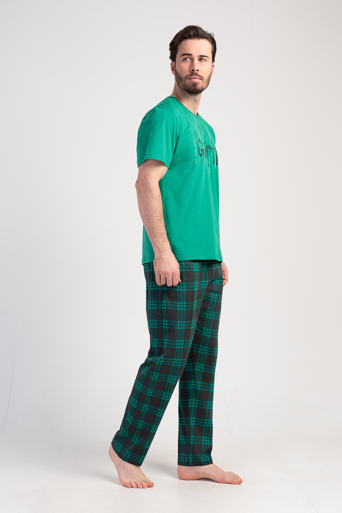 Man Gamer Supreme Pocket Detail Pyjama Set Man Gamer Supreme Pocket Detail Pyjama Set