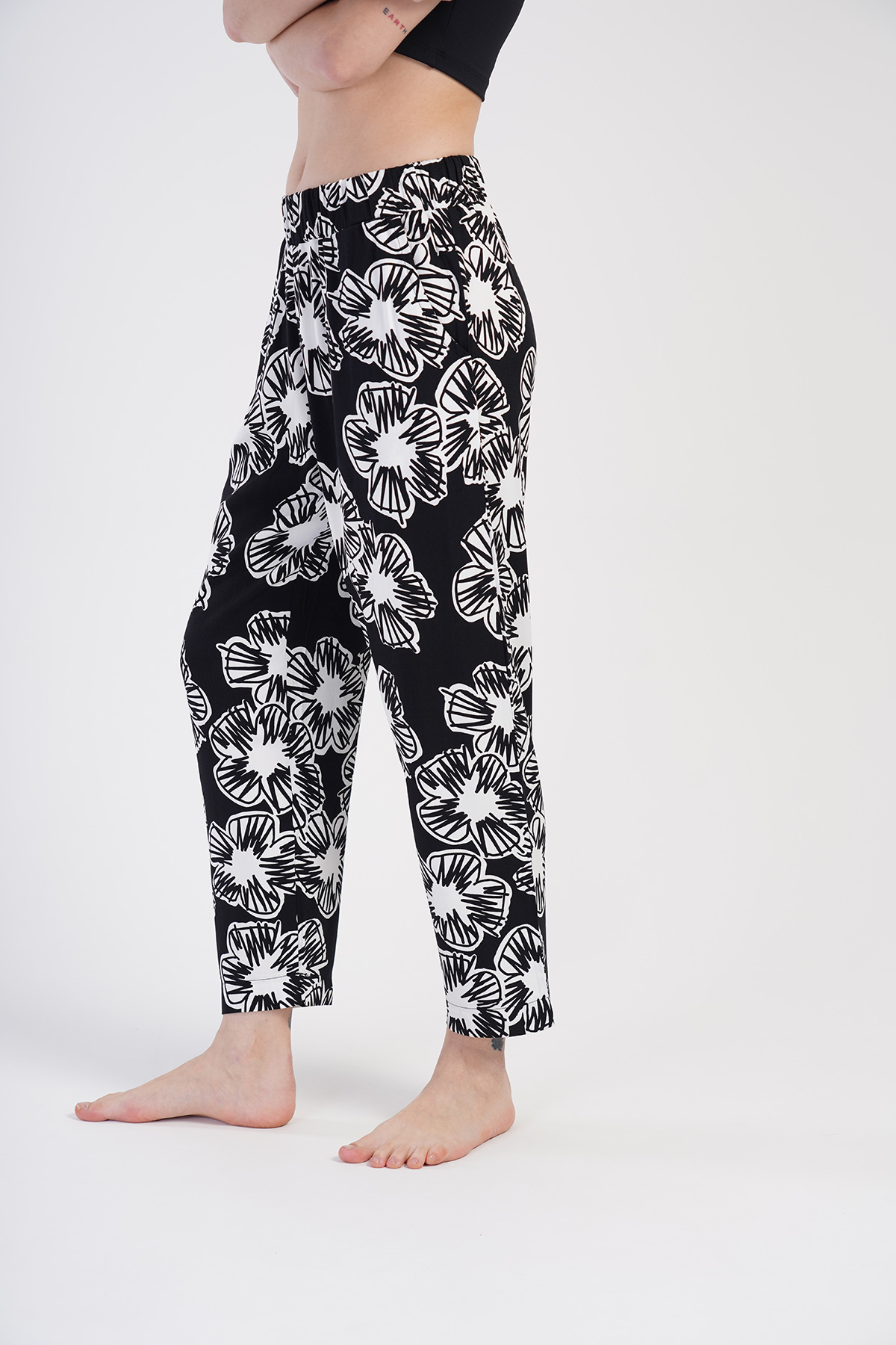 Woman Belmando Flower Pattern Pyjama Separate Woman Belmando Flower Pattern Pyjama Separate