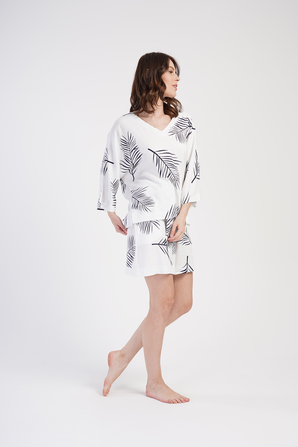 Woman Belmando Ecru Short Set Woman Belmando Ecru Short Set
