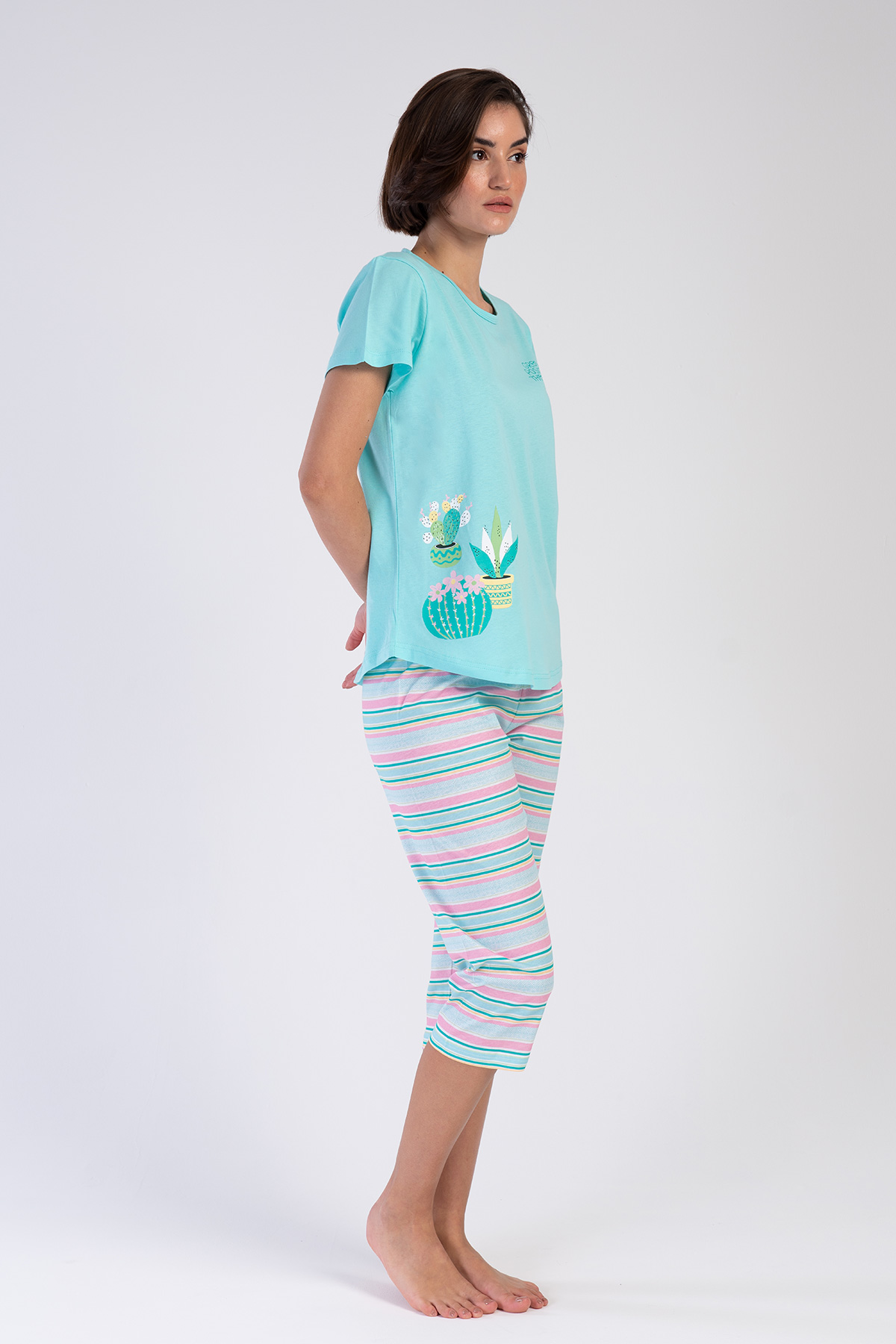 Woman Growy Supreme Capri Set Woman Growy Supreme Capri Set