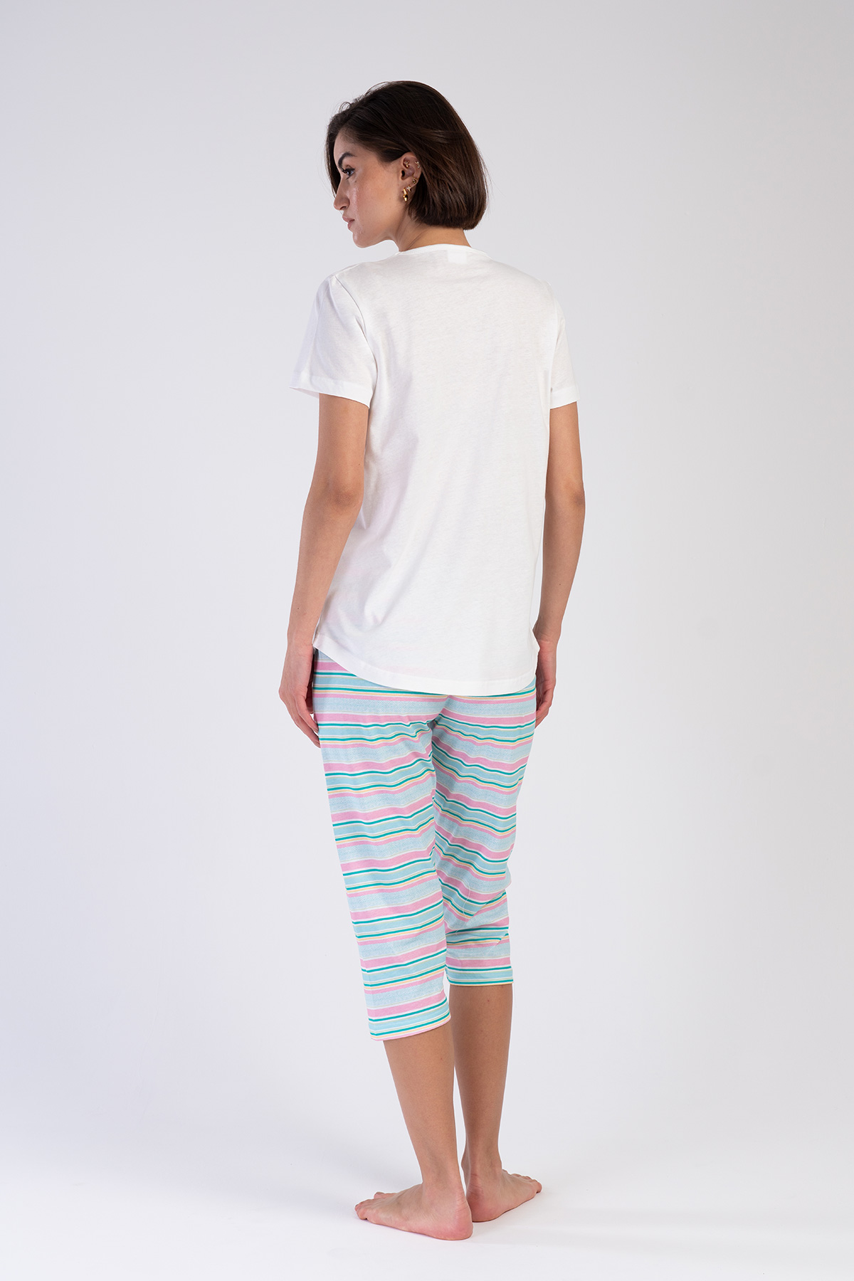 Woman Growy Supreme Capri Set Woman Growy Supreme Capri Set