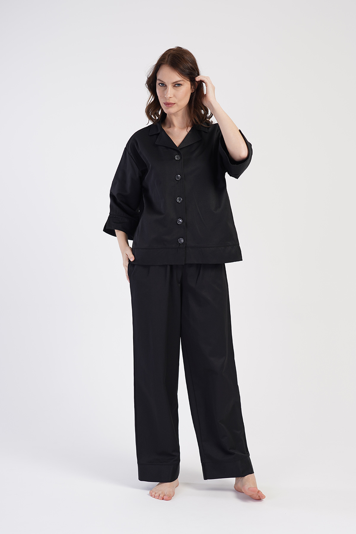 Woman Oxford Shirt Neck Pyjama Set Woman Oxford Shirt Neck Pyjama Set