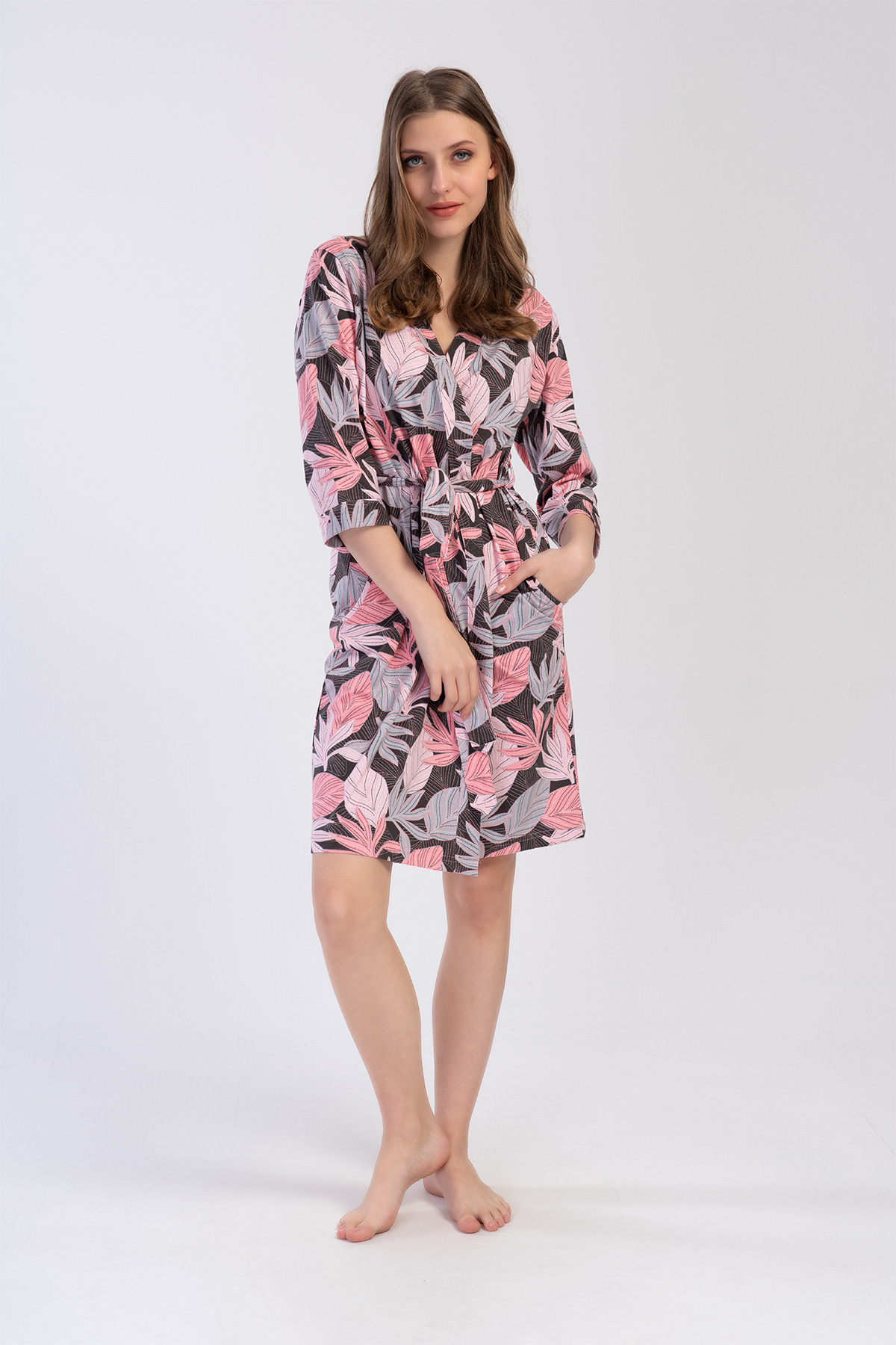 Woman Cotton Pink Poor Sleeve Dressing Gown Woman Cotton Pink Poor Sleeve Dressing Gown