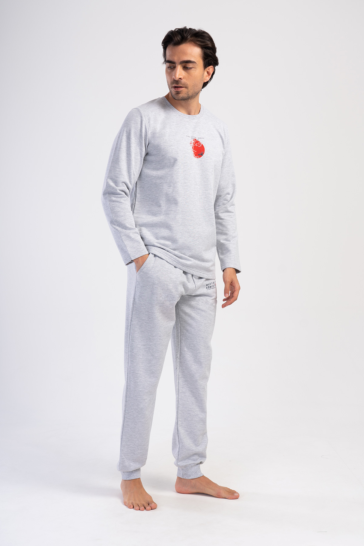 Man Gray Two Yarn Pyjama Set Man Gray Two Yarn Pyjama Set