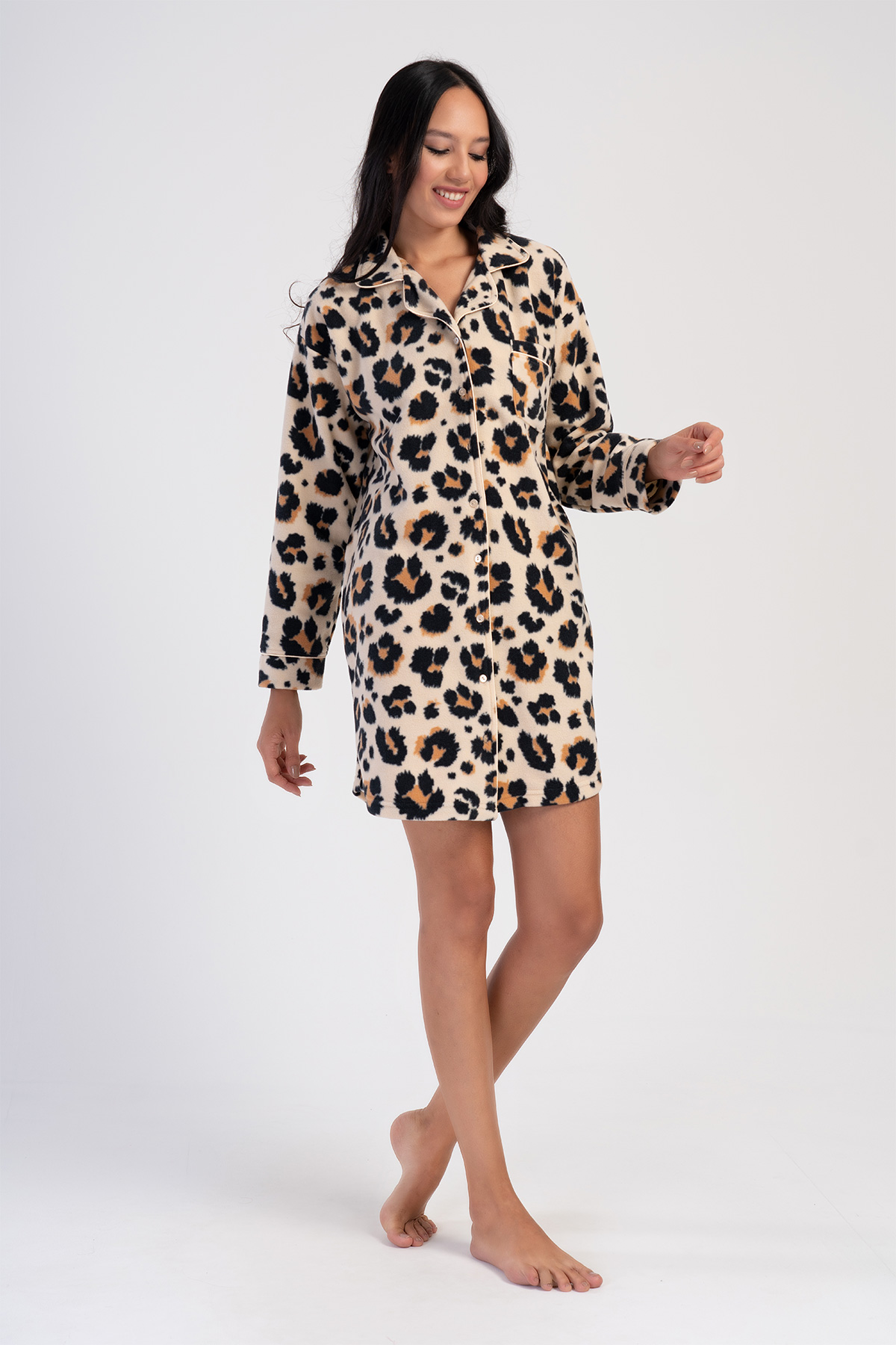 Woman Fleece Buttoned Shirt Neck Leopard Tunic Woman Fleece Buttoned Shirt Neck Leopard Tunic