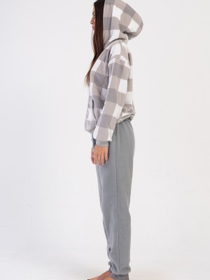 Woman Weren Fleece Pyjama Set Woman Weren Fleece Pyjama Set