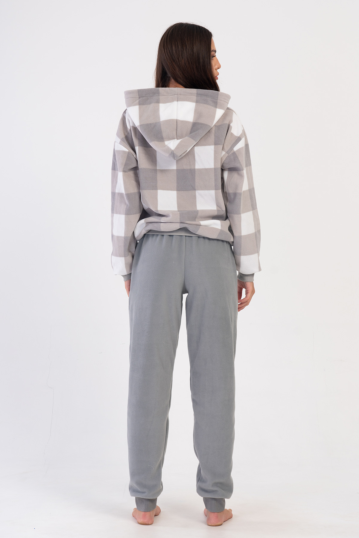 Woman Weren Fleece Pyjama Set Woman Weren Fleece Pyjama Set