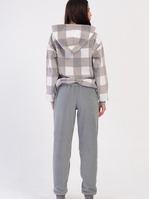 Woman Weren Fleece Pyjama Set Woman Weren Fleece Pyjama Set