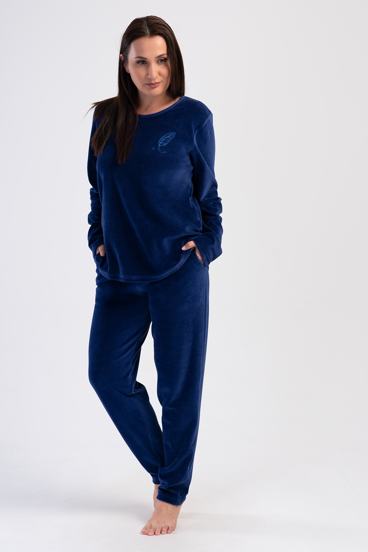 Woman Indigo Big Size Velvet Long Sleeve Pyjama Set Woman Indigo Big Size Velvet Long Sleeve Pyjama Set
