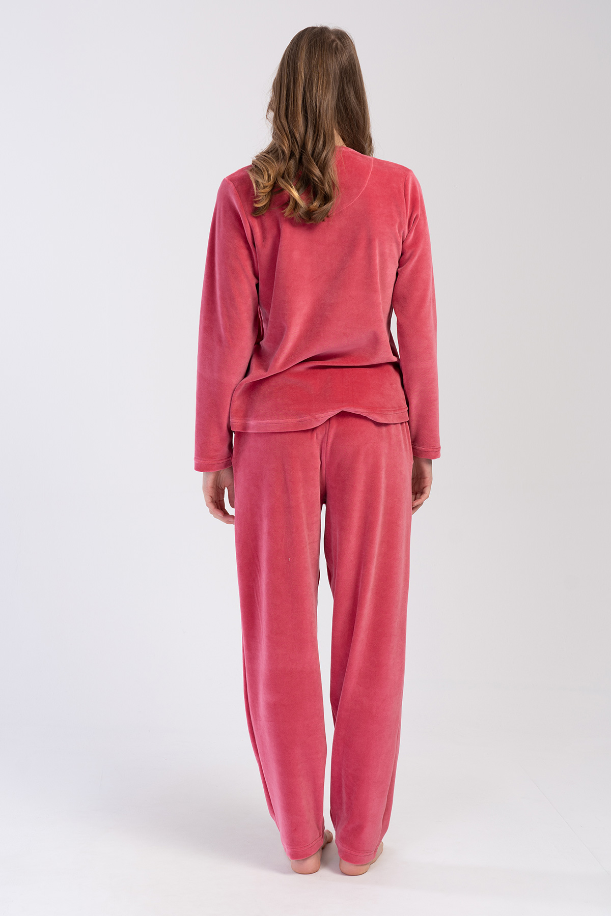 Woman Velvet Rose Pocket Detail Pyjama Set Woman Velvet Rose Pocket Detail Pyjama Set