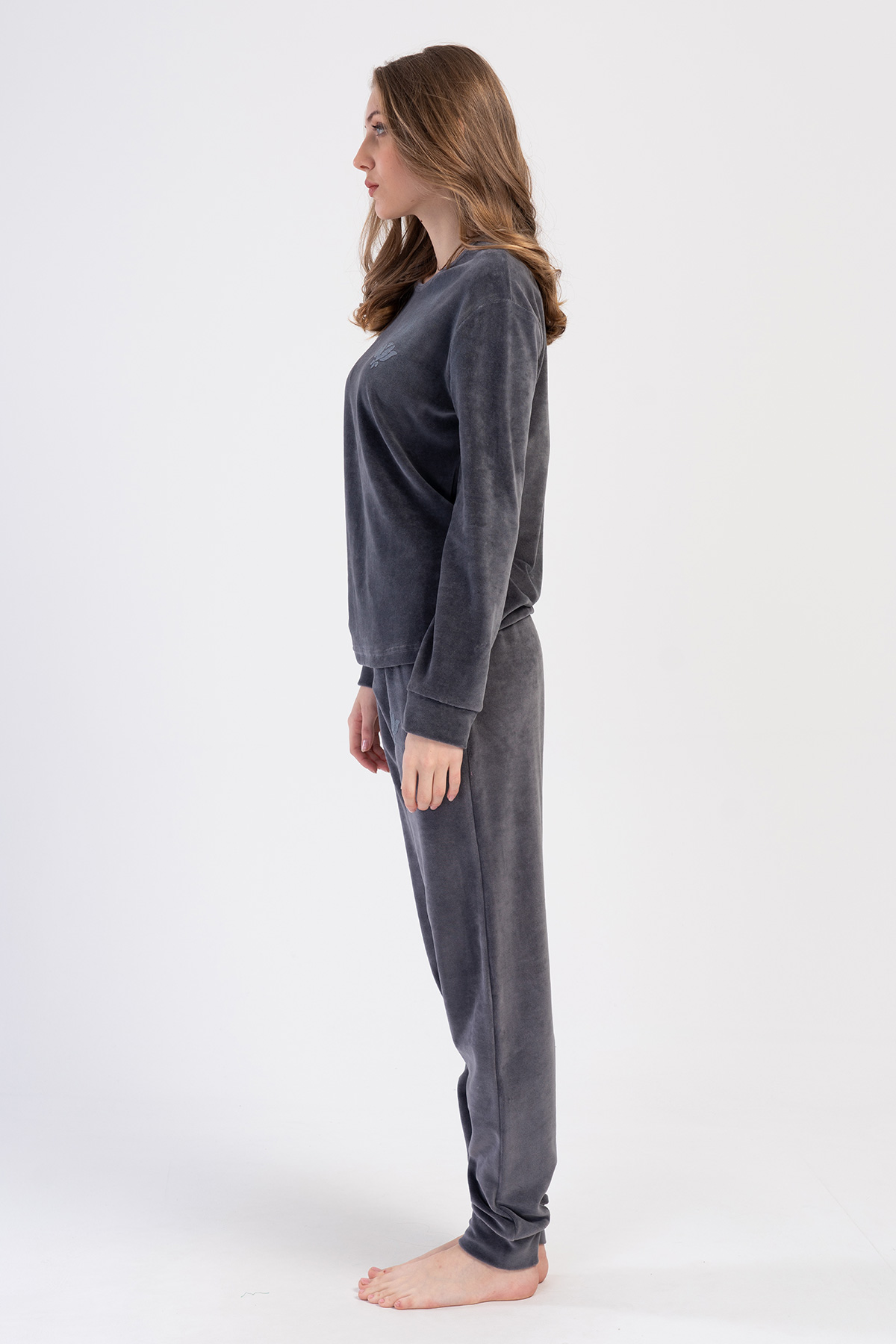 Woman Velvet Fume Pocket Detail Pyjama Set Woman Velvet Fume Pocket Detail Pyjama Set