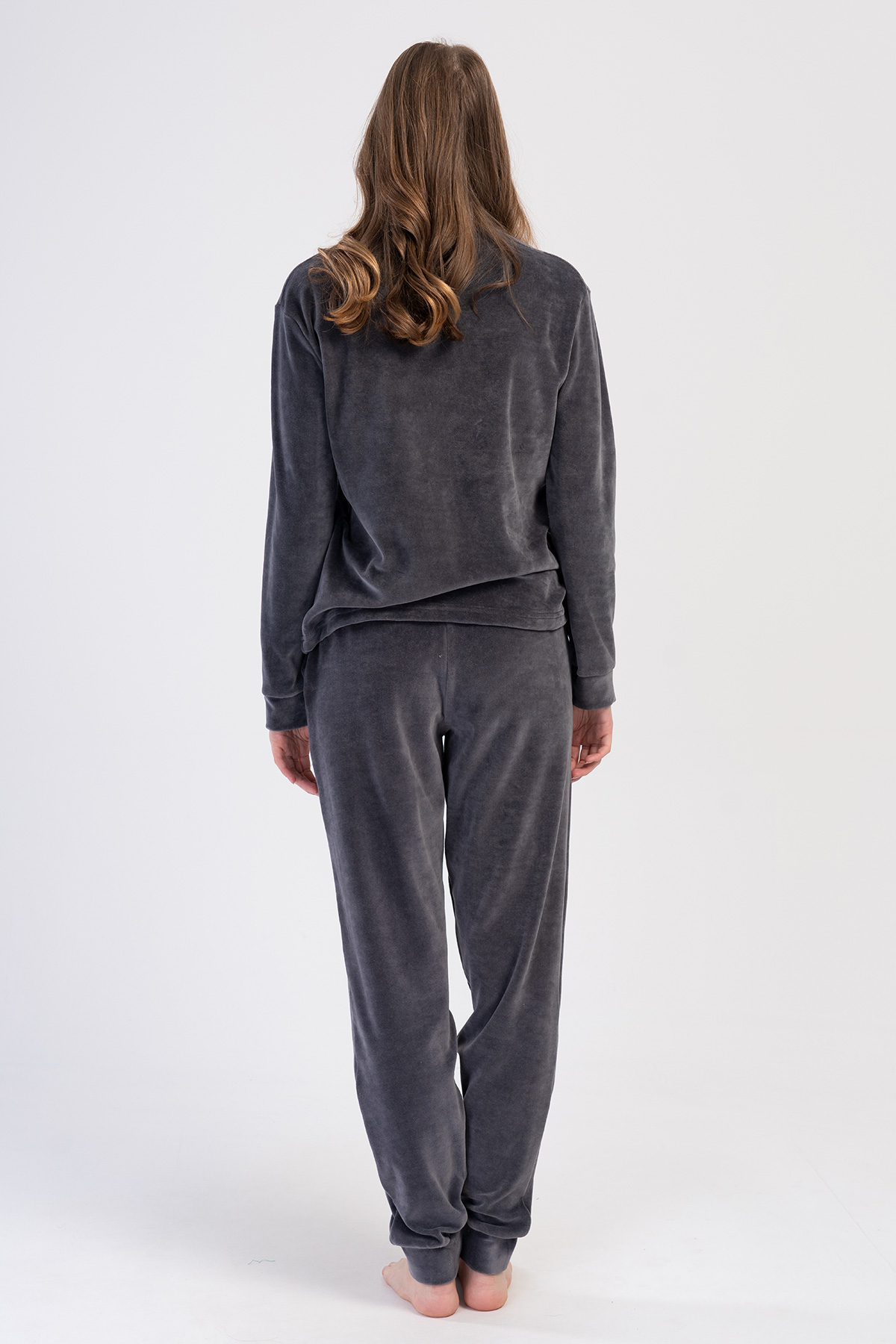 Woman Velvet Fume Pocket Detail Pyjama Set Woman Velvet Fume Pocket Detail Pyjama Set