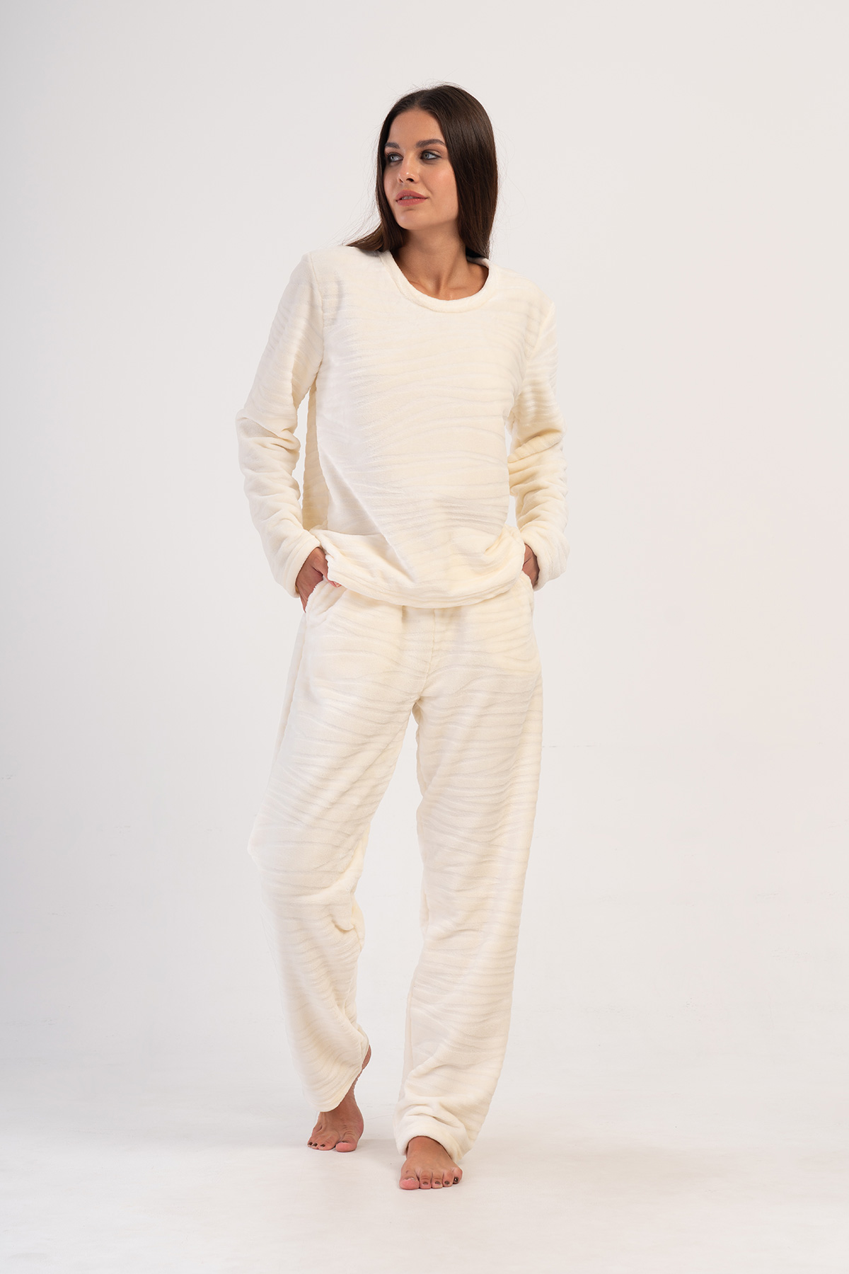 Woman Ecru Ultrasoft Pocket Detail Pyjama Set Woman Ecru Ultrasoft Pocket Detail Pyjama Set
