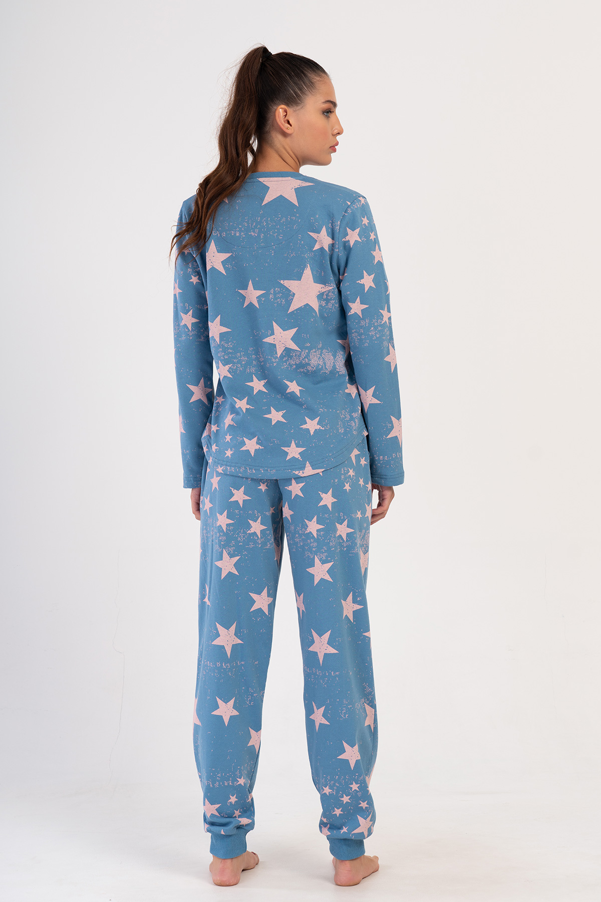 Woman Cool Two Yarn Pyjama Set Woman Cool Two Yarn Pyjama Set