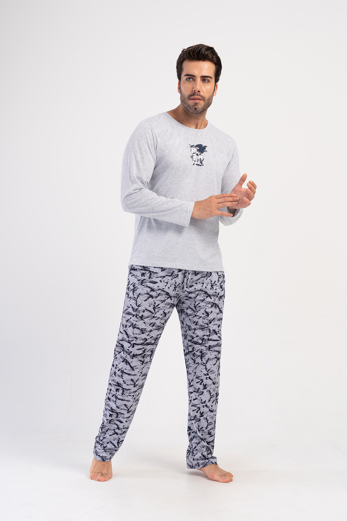 Man Hesla Long Sleeve Pyjama Set Man Hesla Long Sleeve Pyjama Set