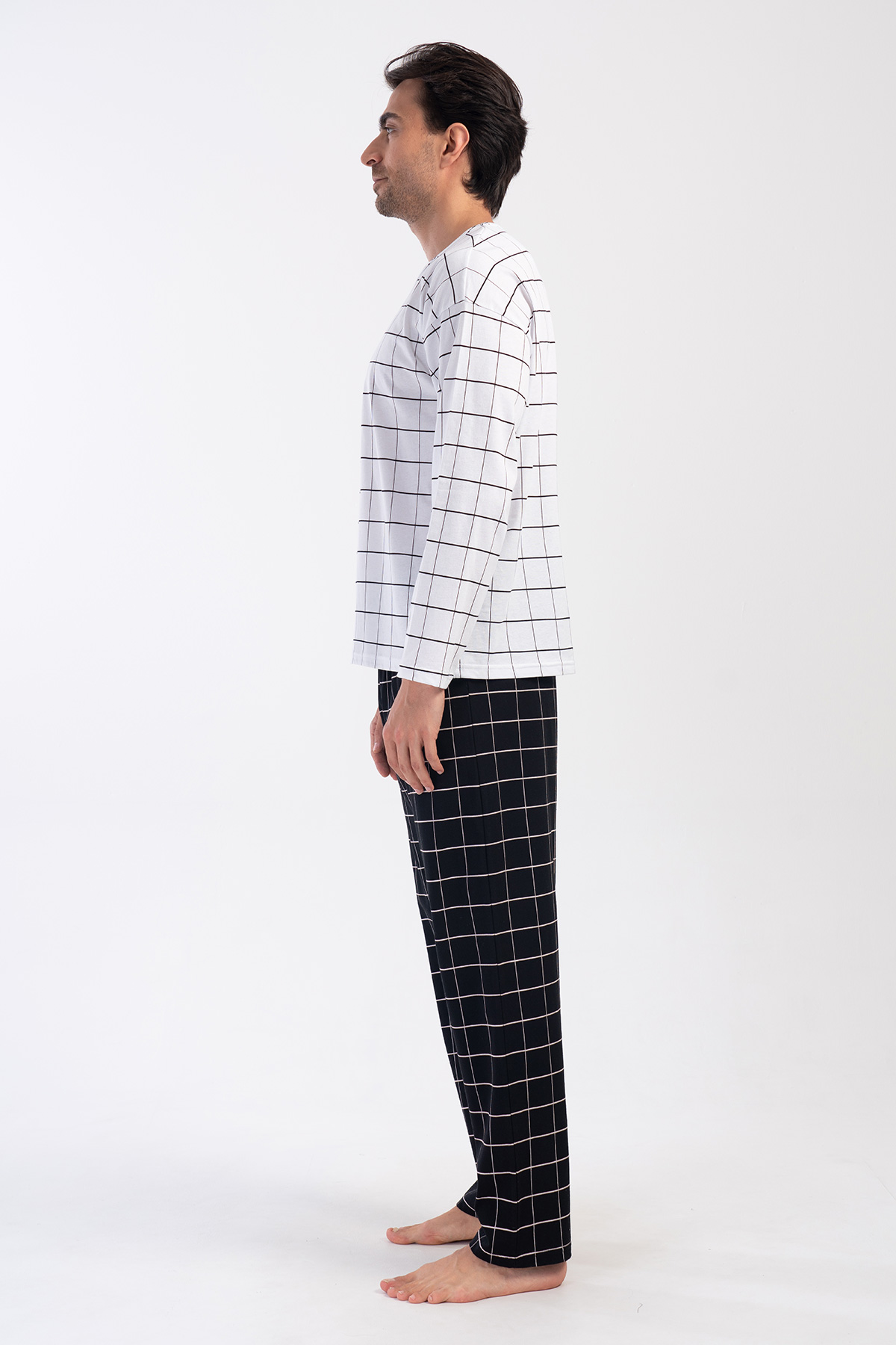 Man Dirty White O Neck Pyjama Set Man Dirty White O Neck Pyjama Set