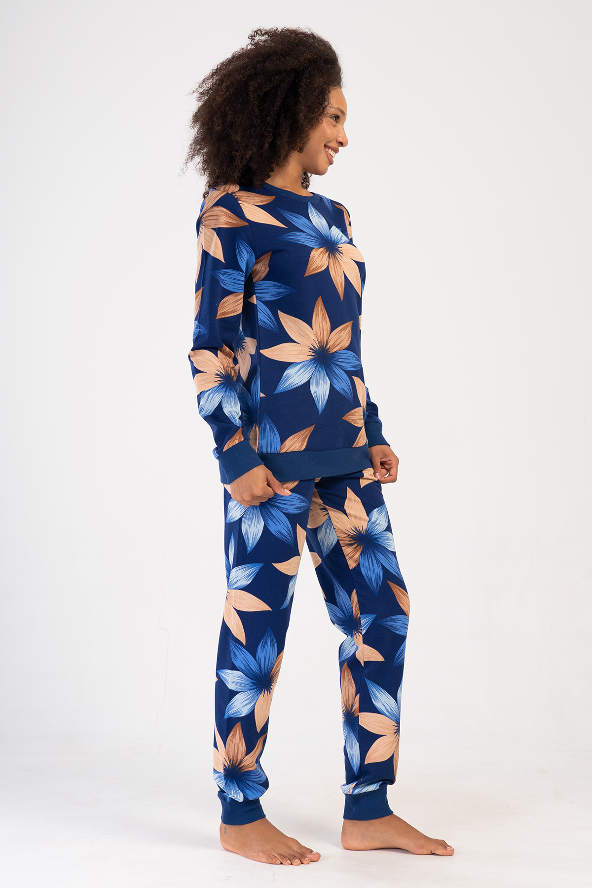 Woman Helin Two Yarn Pyjama Set Woman Helin Two Yarn Pyjama Set
