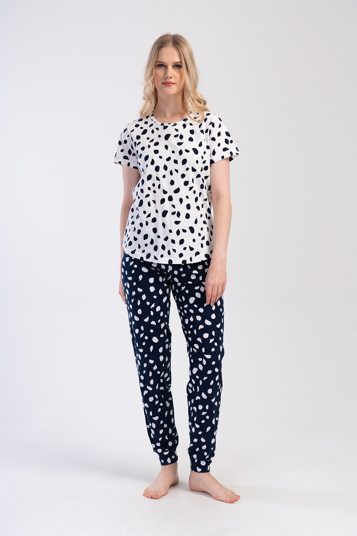 Woman Dirty White Supreme Pyjama Set Woman Dirty White Supreme Pyjama Set
