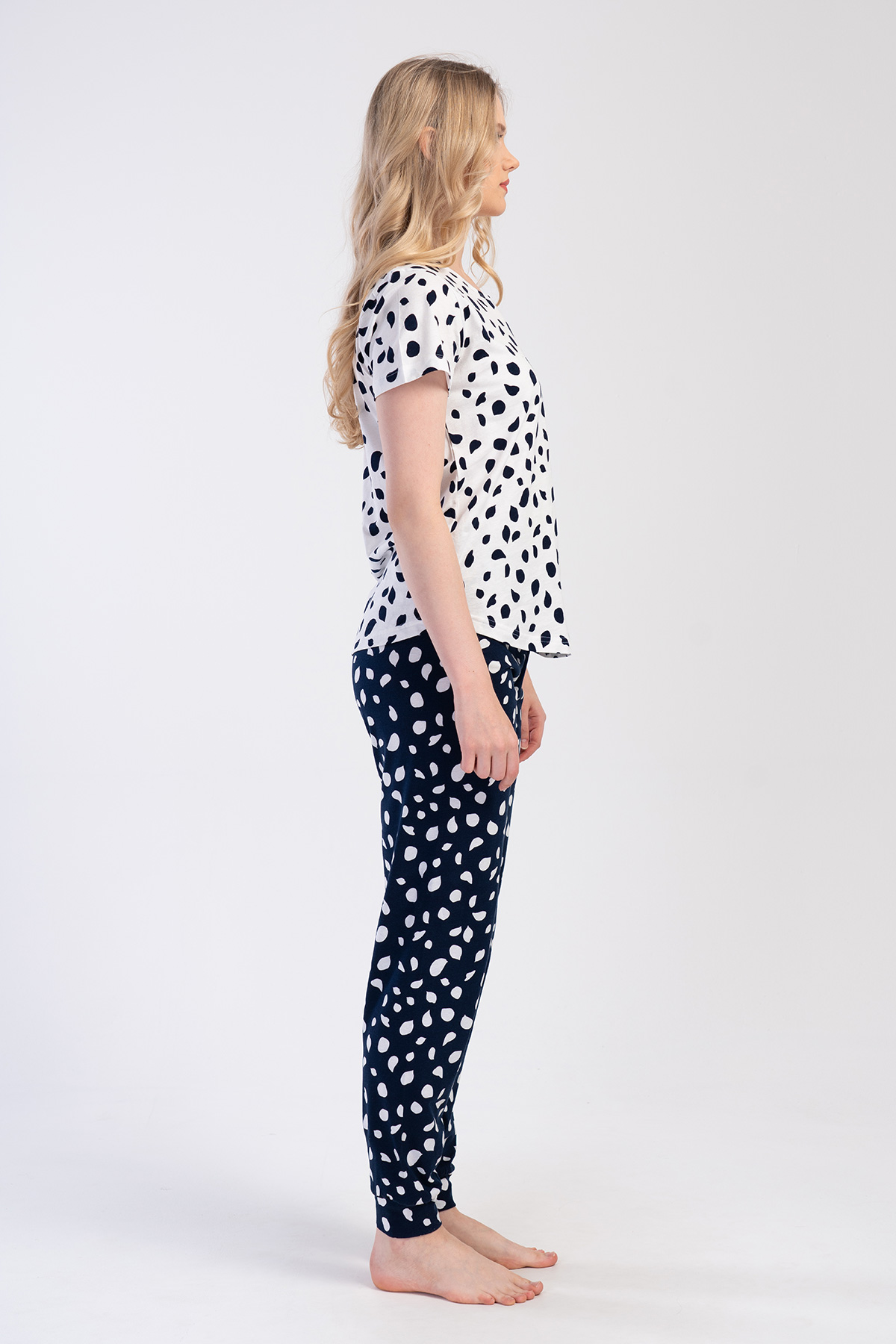 Woman Dirty White Supreme Pyjama Set Woman Dirty White Supreme Pyjama Set