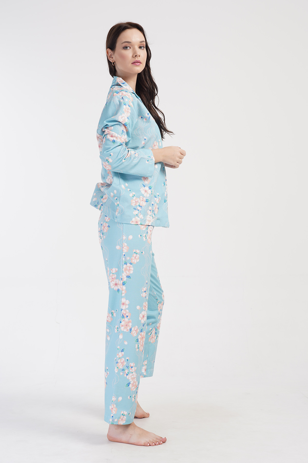 Woman Two Yarn Floya Buttoned Pyjama Set Woman Two Yarn Floya Buttoned Pyjama Set